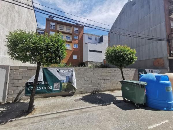 Terreno en Calle del Maestro José Alonso del Barrio, 12 a, Bembibre thumbnail 2