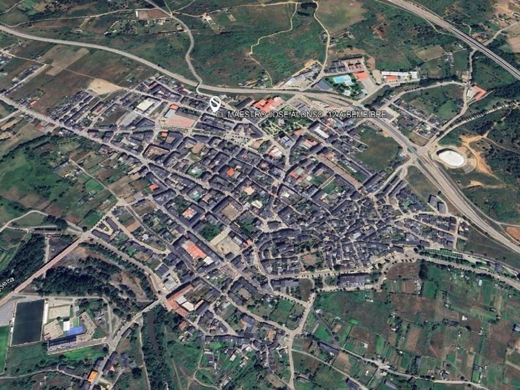 Terreno en venta en Bembibre, León photo 4