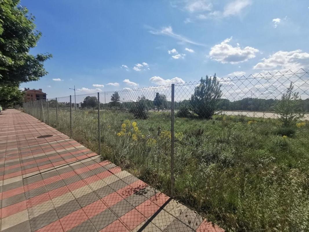 Terreno en venta en León, León photo 1