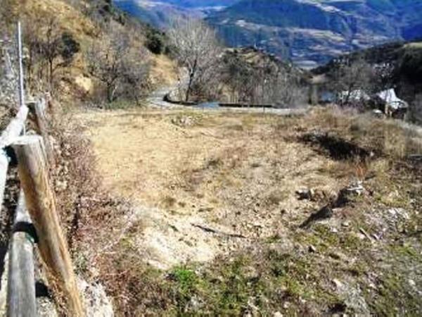 Terreno en Calle Enviny, Sort thumbnail 2