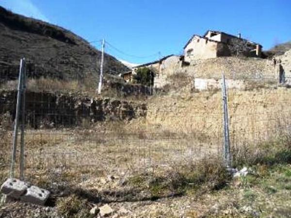 Terreno en Calle Enviny, Sort photo 4