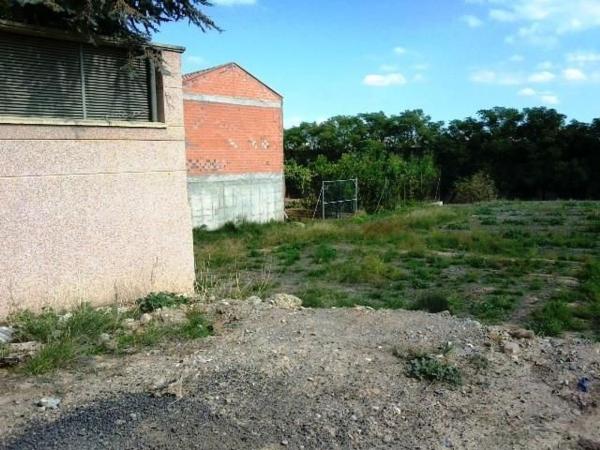 Terreno en Avenida Pau Casals s/n, Benavent de Segriá photo 1