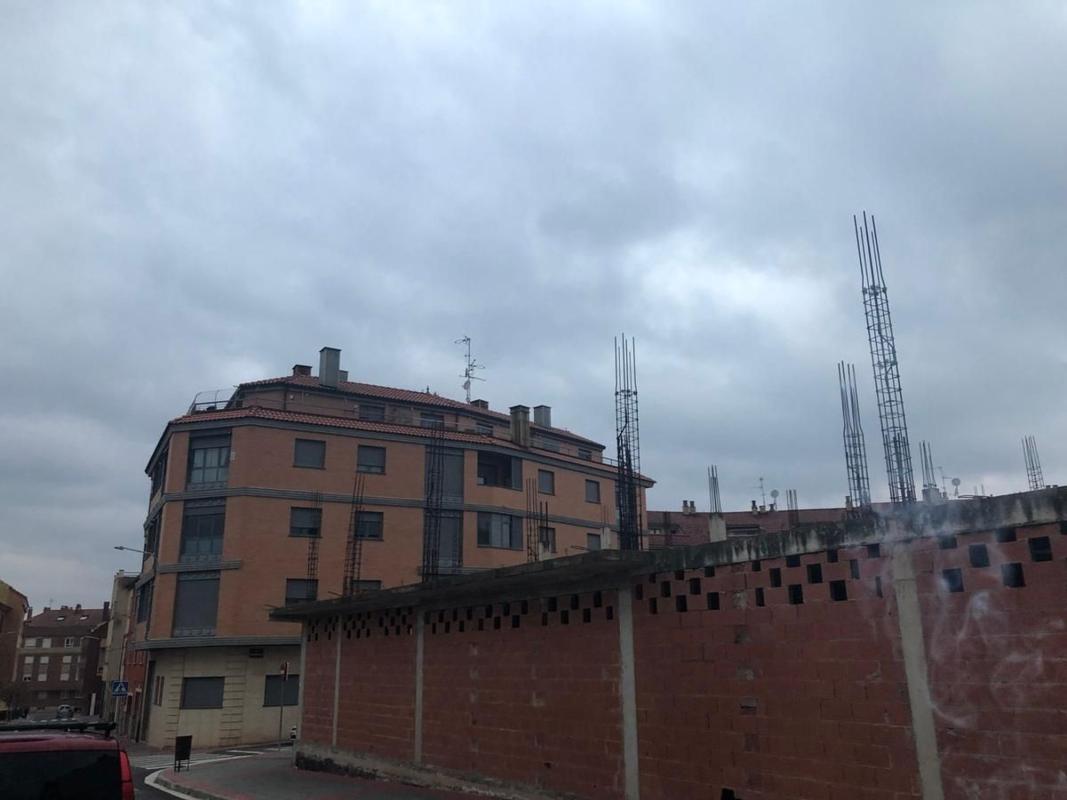 Działka na sprzedaż w Villamediana de Iregua, La Rioja photo 2