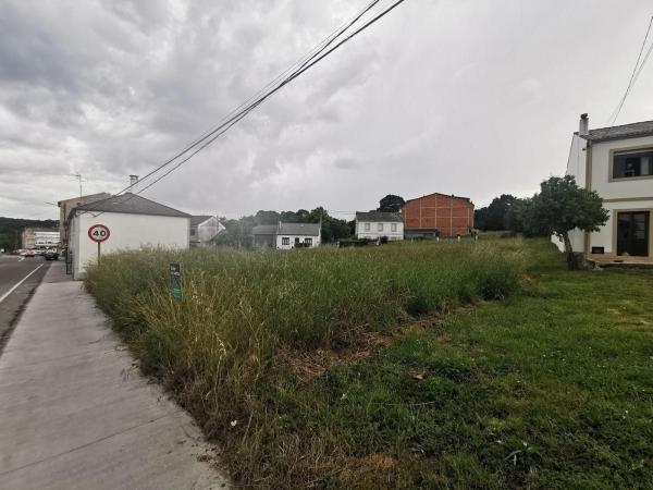 Terreno en Avenida Terra Cha s/n, Begonte photo 2