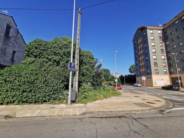 Terreno en Calle Illas Canarias s/n, Avenida de a Coruña - Paradai, Lugo thumbnail 1