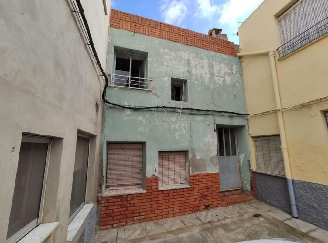 Propiedades en venta y alquiler en España photo 1