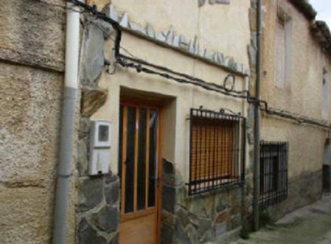 Venta de piso en Piso en Calle Fuente Nueva, Yeste, Yeste
photo 1