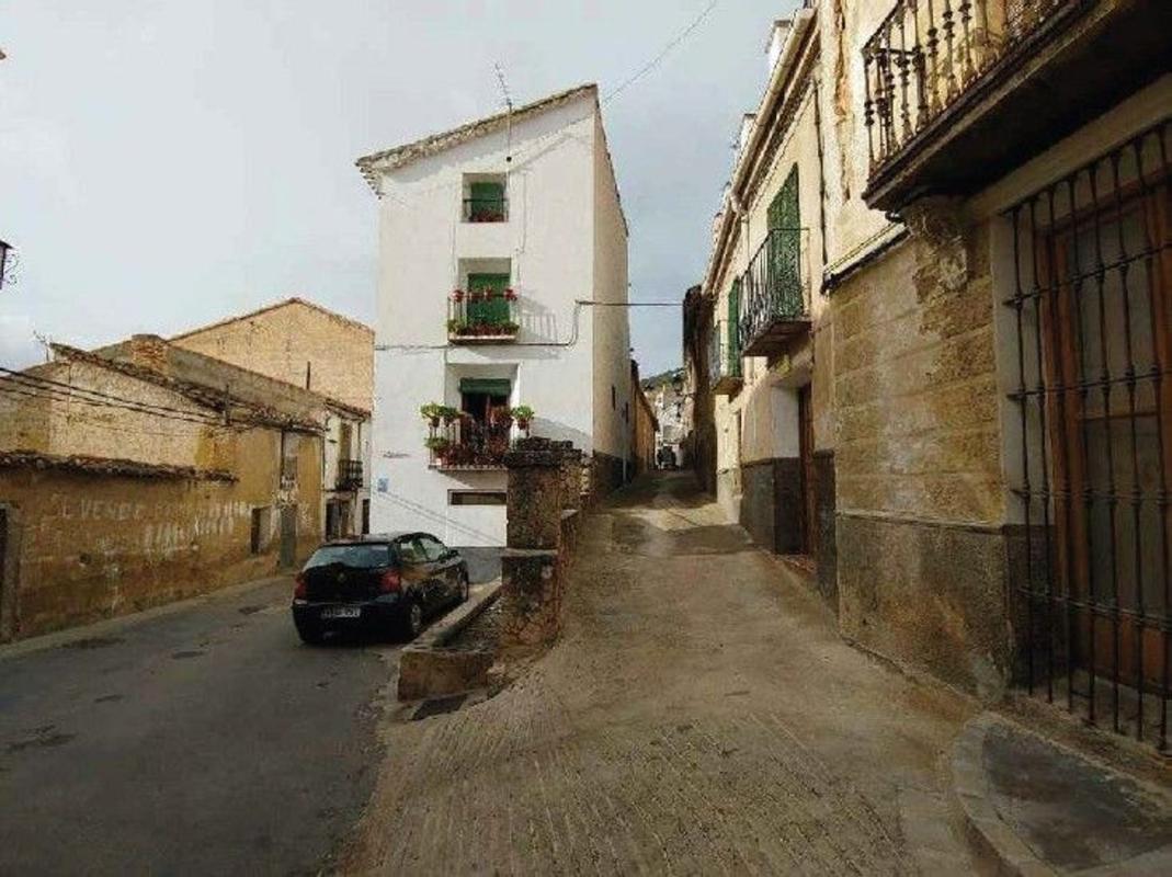 Venta de piso en Piso en Calle Fuente Nueva, Yeste, Yeste
photo 5