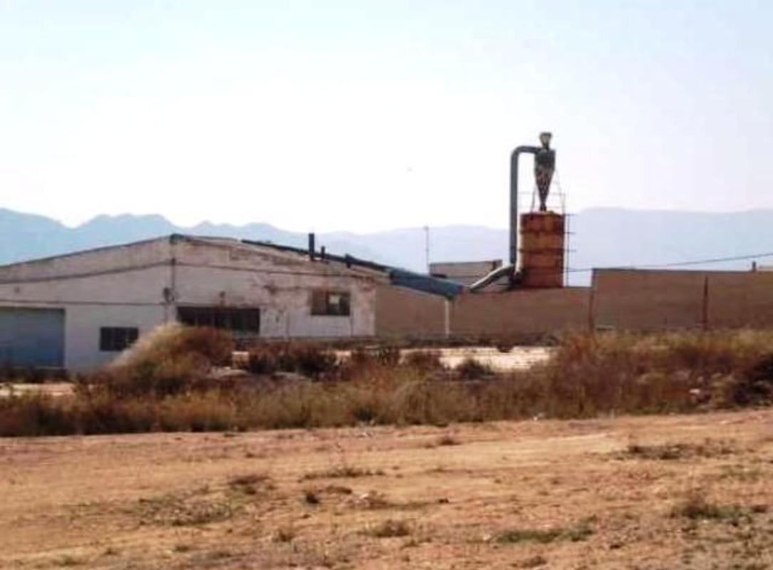 Terreno en venta en Yecla, Murcia photo 1