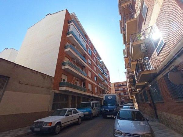 Venta de piso en Piso en Calle Maestro Chapí, El Pilar, Albacete, Albacete
photo 1