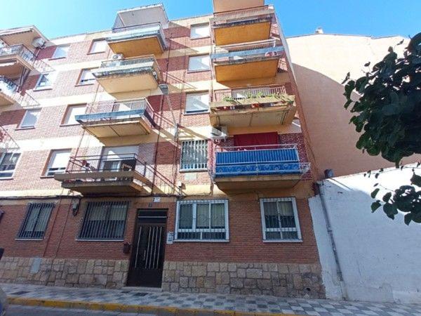 Venta de piso en Piso en Calle Maestro Chapí, El Pilar, Albacete, Albacete
photo 1
