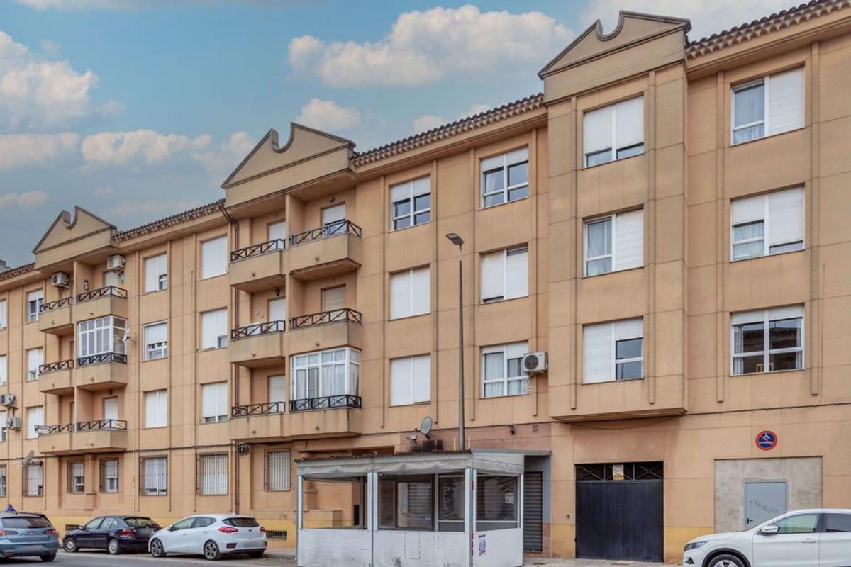 Продажа квартиры на Piso en Avenida de los Reyes Católicos, Villarrobledo, Вильярробледо
photo 1