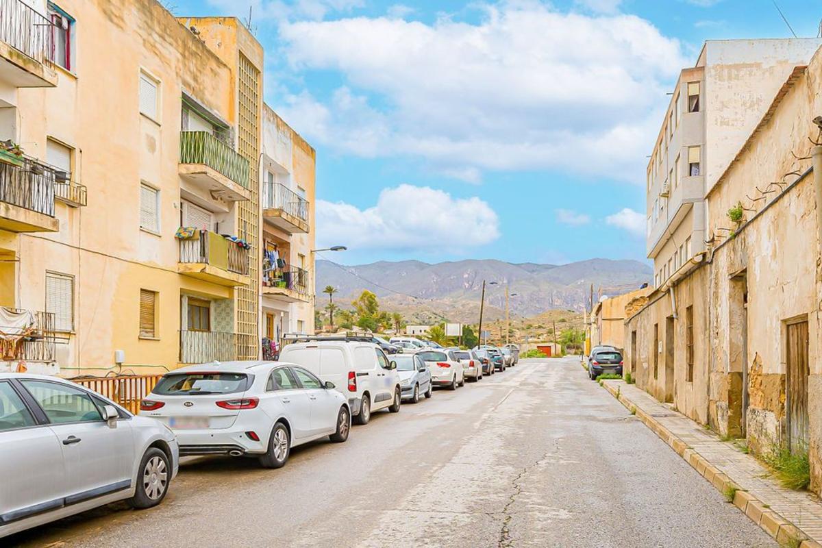 Venta de piso en Piso en Calle Molins, Crevillente, Crevillente
photo 2