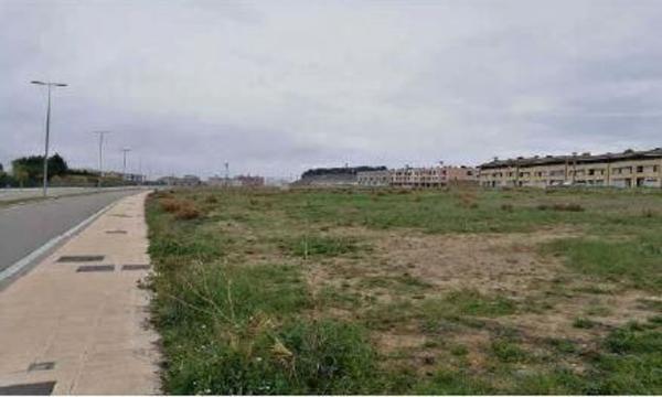 Terreno en Calle Eliseo Sainz Ripa s/n, Viana photo 1
