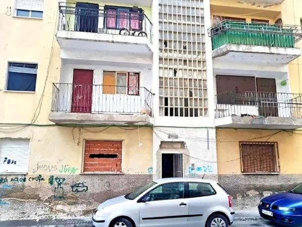 Продажа квартиры на Piso en Calle Bécquer, Crevillente, Кревильенте
photo 1