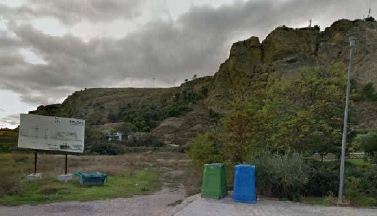 Działka na sprzedaż w Falces, Navarra photo 2