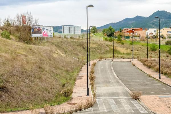 Terreno en Avenida de Aoiz, 2, Huarte photo 3