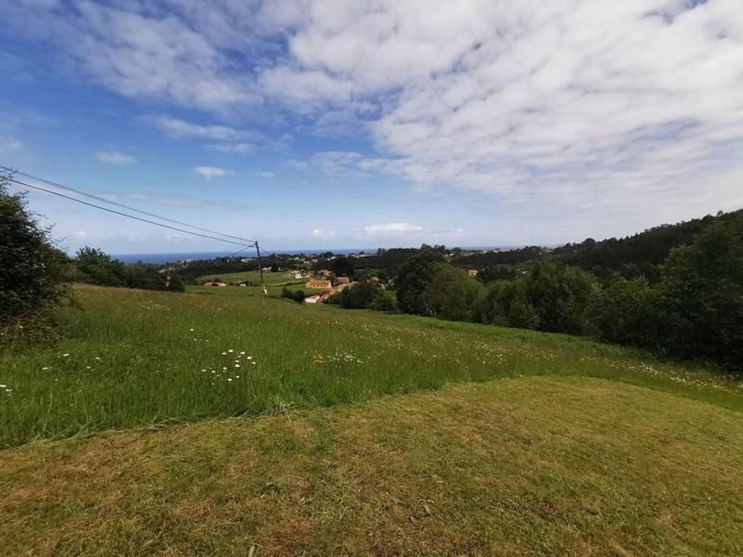 Terreno en venta en Cudillero, Asturias photo 2