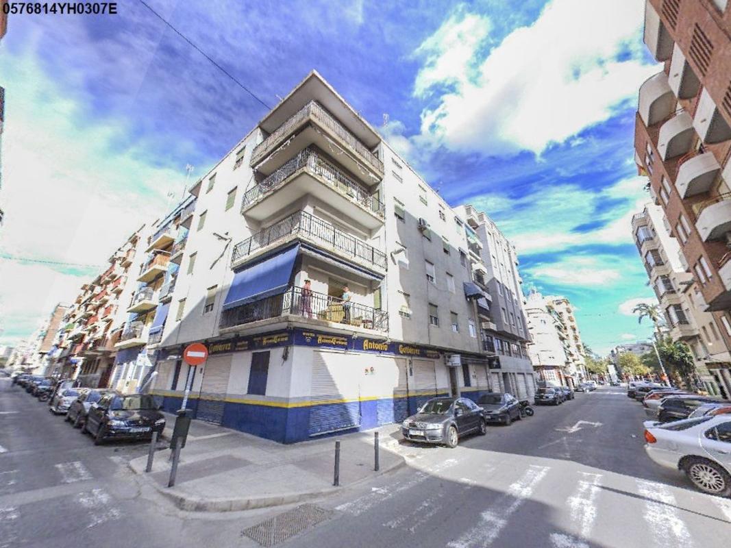 Venta de piso en Piso en Calle Doctor Sapena, Reina Victoria-Miguel Hernández, Elche / Elx, Elche / Elx
photo 1