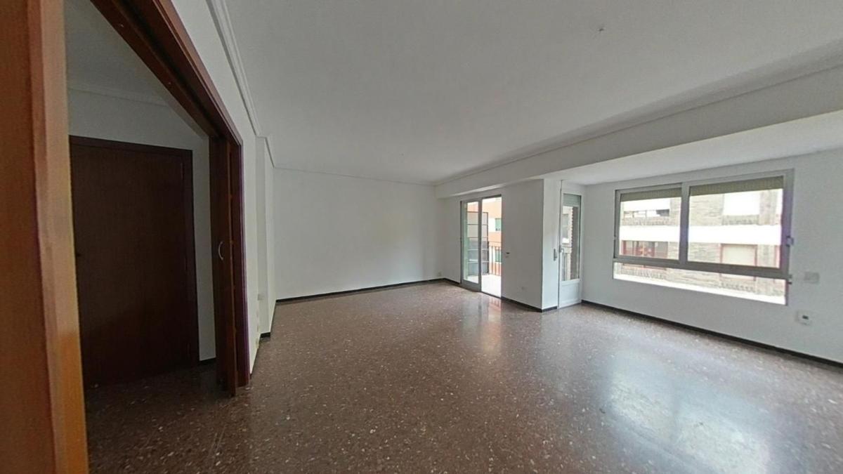 Продажа квартиры на Piso en Calle Na Saurina d'Entença, Barri Eixample, Alcoy / Alcoi, Алкой
photo 5
