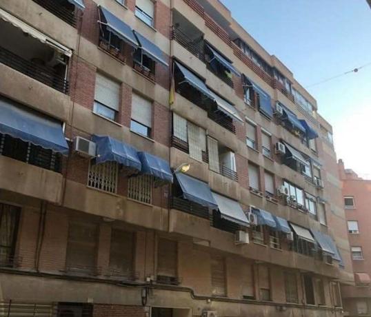 Продажа квартиры на Piso en Calle de la Primavera, Carolinas Altas, Alicante / Alacant, Аликанте / Алакант
 photo