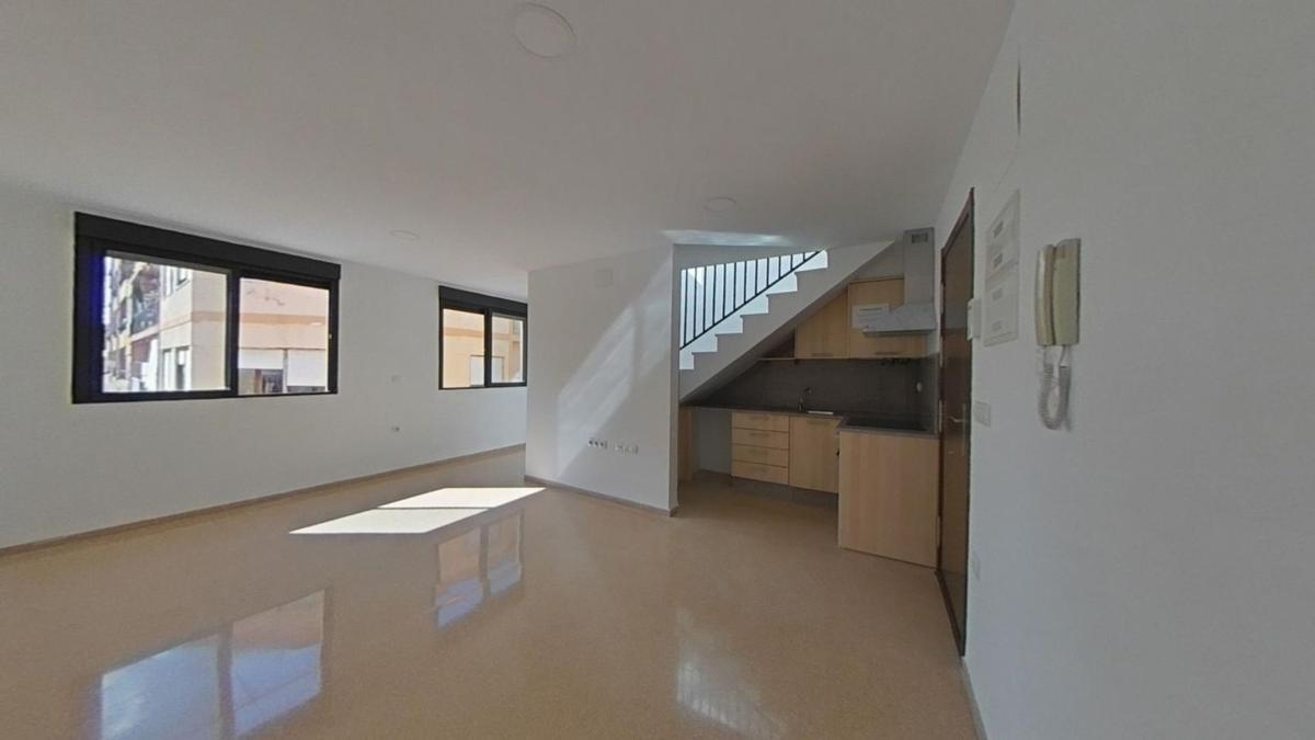 Продажа квартиры на Piso en Calle Eugenio Montes, Centro, Elda, Эльда
photo 4