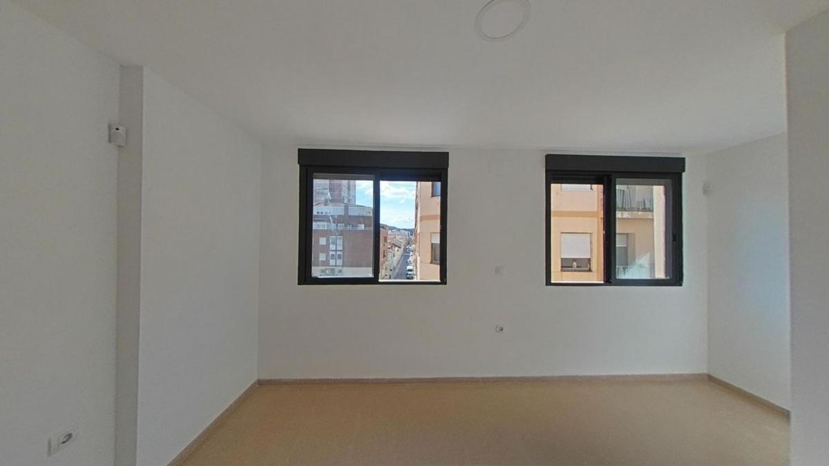 Продажа квартиры на Piso en Calle Eugenio Montes, Centro, Elda, Эльда
photo 3