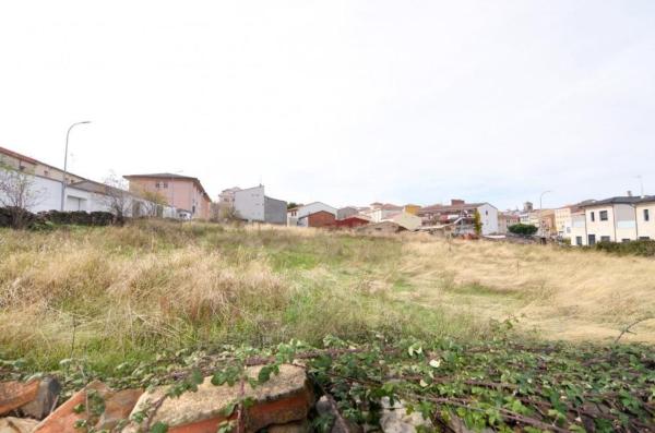 Terreno en Calle Prados, 23, Guijuelo thumbnail 1
