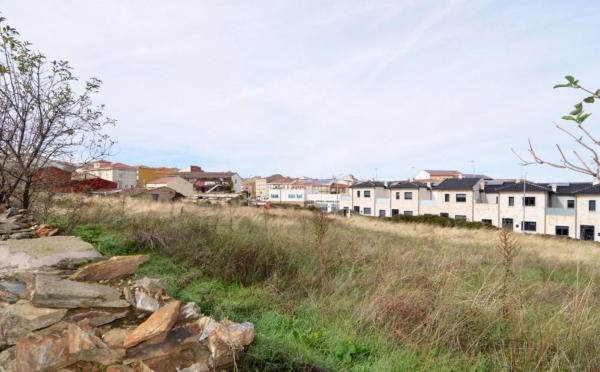 Terreno en Calle Prados, 23, Guijuelo photo 4