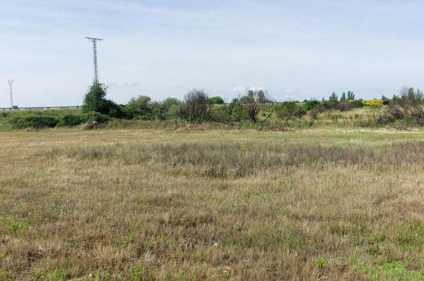 Terreno en Calle Hermanos Grimm s/n, Santa Marta de Tormes photo 4