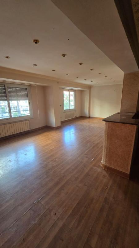 Продажа квартиры на Piso en Calle Músic Josep Carbonell, Centro - Zona Alta, Alcoy / Alcoi, Алкой
photo 4