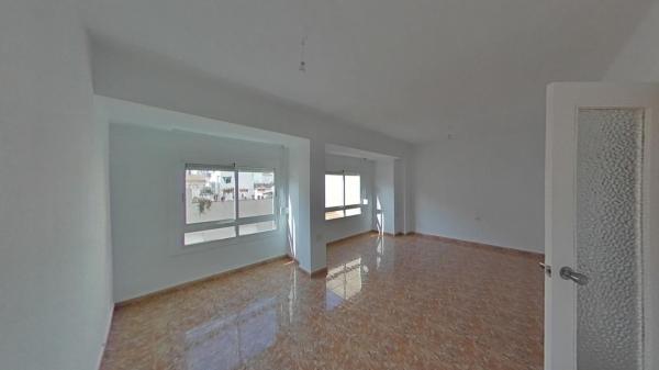 Продажа квартиры на Piso en Calle Modesto Lafuente, Plaza Castelar - Mercado Central, Elda, Эльда
thumbnail 1