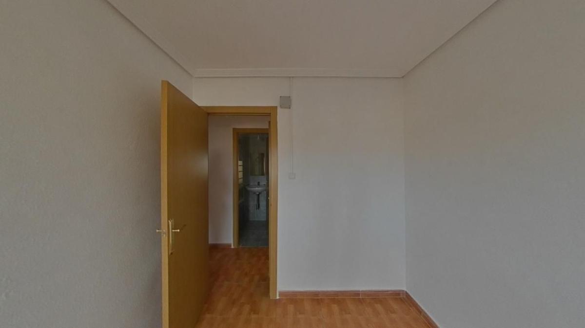 Venta de piso en Piso en Calle Pintor Pedro Camacho, Ciudad Elegida, Alicante / Alacant, Alicante / Alacant
photo 5
