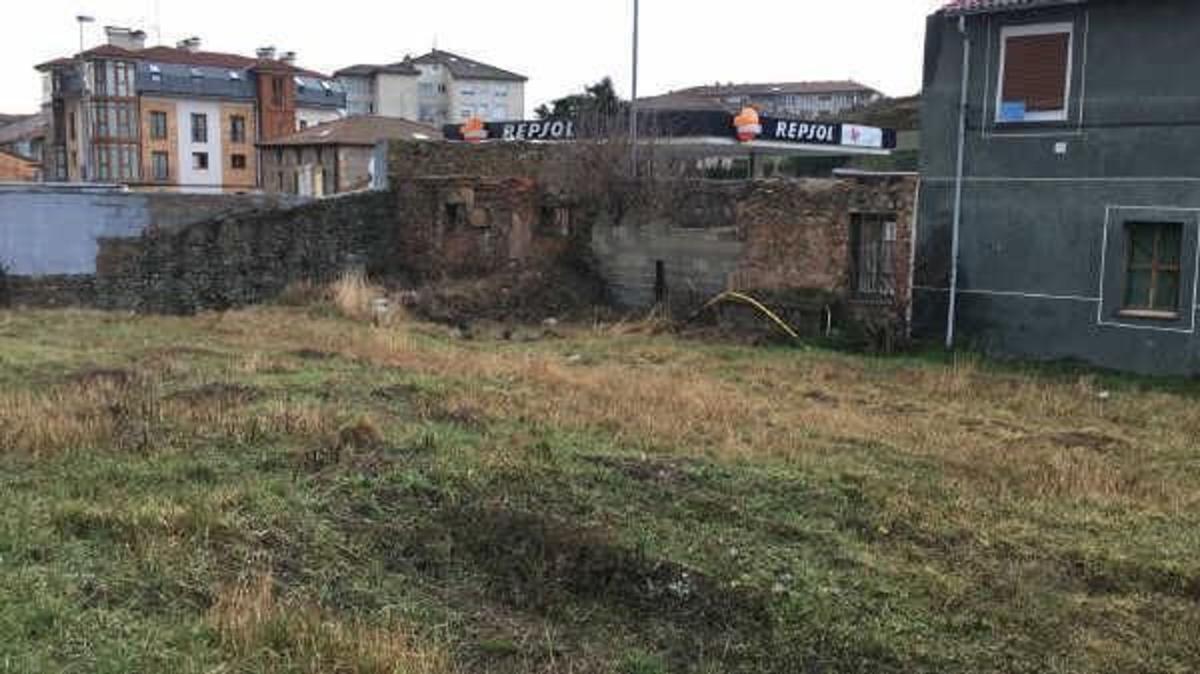 Land for sale in Reinosa, Cantabria photo 3