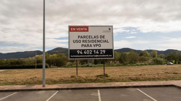 Terreno en Calle de Paco Gento, Guarnizo photo 4