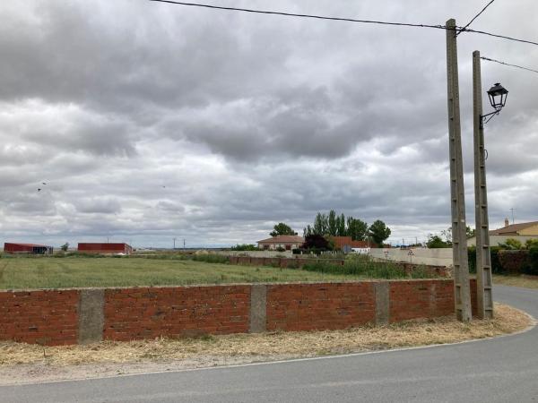 Terreno en Calle del Rio, 17, Montejo de Arévalo thumbnail 2