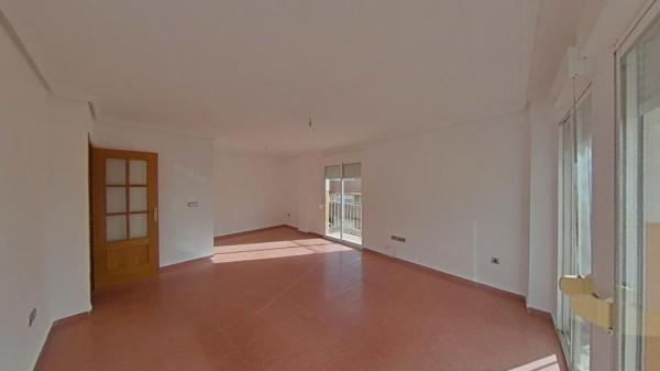 Venta de piso en Piso en Calle Guijarros, Villafranqueza, Alicante / Alacant, Alicante / Alacant
photo 1