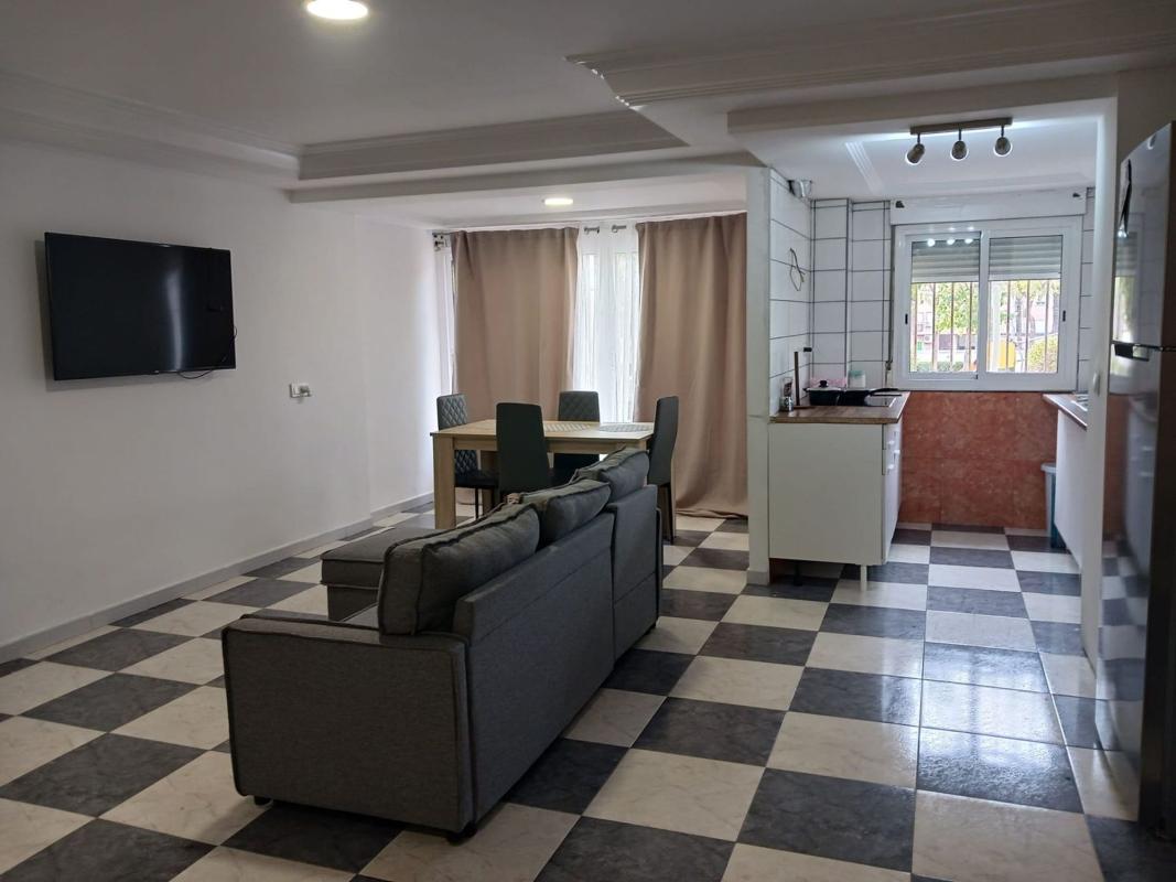 Sale of apartment in Piso en Calle Francisco Tomás y Valiente, Carrús Este, Elche / Elx, Elche / Elx
photo 4