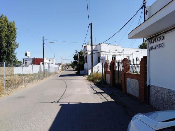 Terreno en Calle Ulpiano Blanco, 26, Valdezorras - El Gordillo, Sevilla photo 1