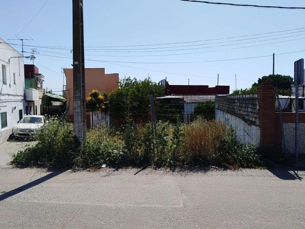 Terreno en Calle Ulpiano Blanco, 26, Valdezorras - El Gordillo, Sevilla thumbnail 3