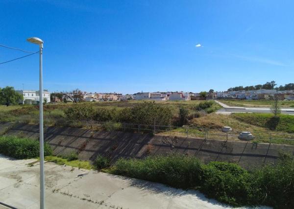 Terreno en Calle Arroyo Río Pudio s/n, Palomares del Río photo 1