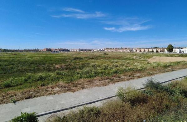 Terreno en Calle Arroyo Río Pudio s/n, Palomares del Río thumbnail 2