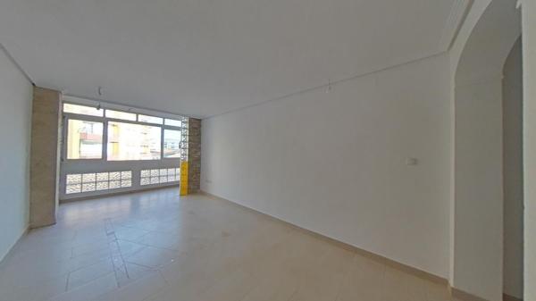 Sale of flat in Piso en Plaza de la Comunidad, Centro Urbano, La Villajoyosa / Vila Joiosa, La Villajoyosa / Vila Joiosa
photo 1