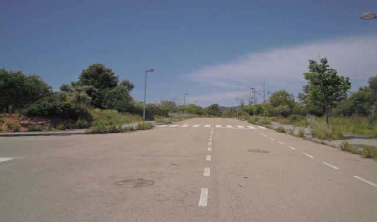 Terreno en venta en El Vendrell, Tarragona photo 2