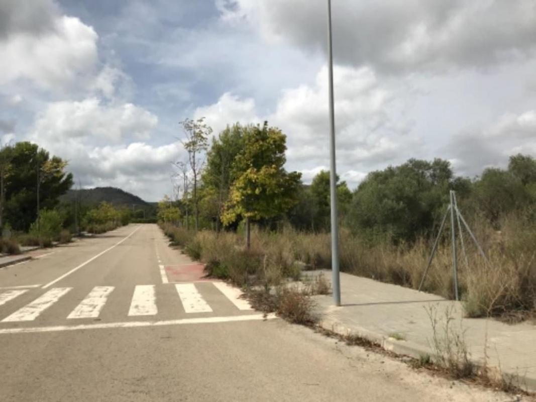 Terreno en venta en El Vendrell, Tarragona photo 3