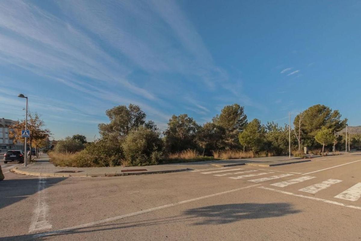 Terreno en venta en El Vendrell, Tarragona photo 2