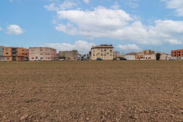 Terreno en Calle Aube, 20 C, Deltebre photo 1