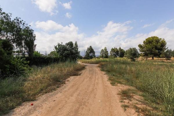 Terreno en Calle Puig I Cadafalc, 26, Migjorn, Reus thumbnail 1