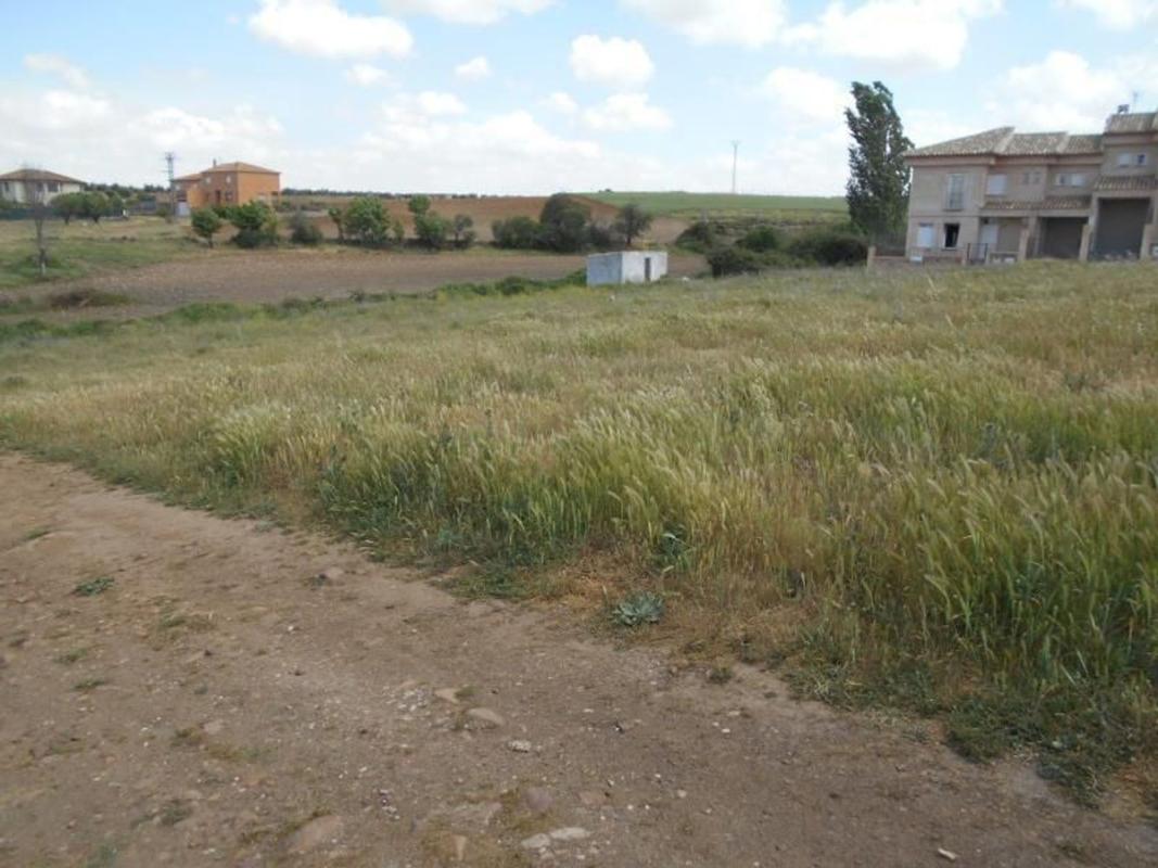 Terreno en venta en Navahermosa, Toledo photo 1