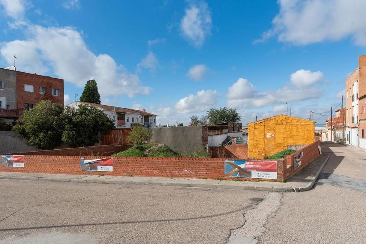 Terreno en venta en Alameda de la Sagra, Toledo photo 2